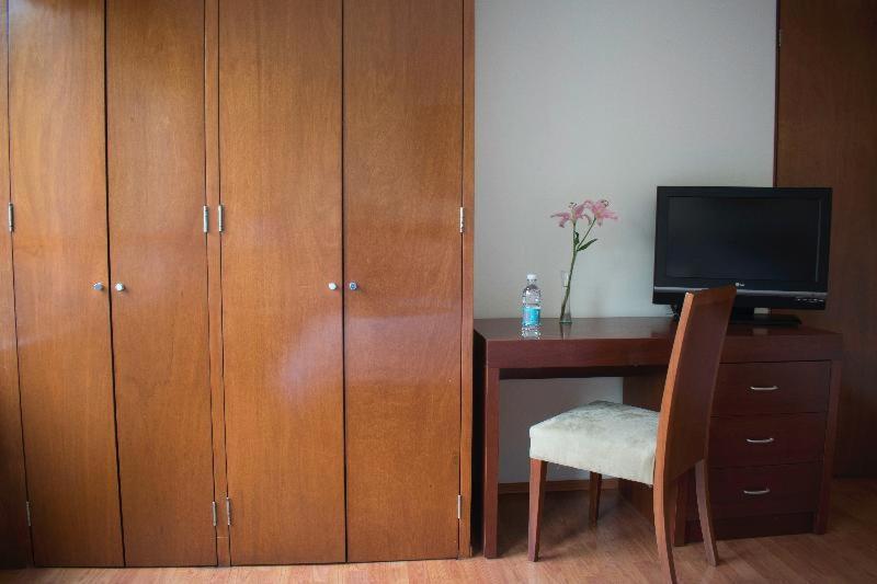 Residence L'Heritage Aristoteles 140 By Bluebay เม็กซิโกซิตี้ ห้อง รูปภาพ